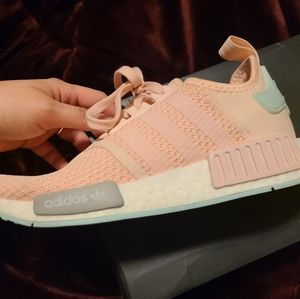 New Adidas Women's NMD_r1 Icey Pink Mint